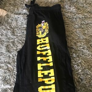 Women’s Medium Hufflepuff Pants